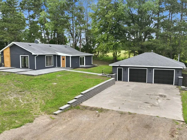 3941 357th Ave NW, Cambridge, MN 55008