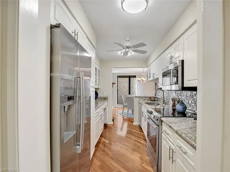 4005 Gulf Shore Blvd N #800 — Photo 29