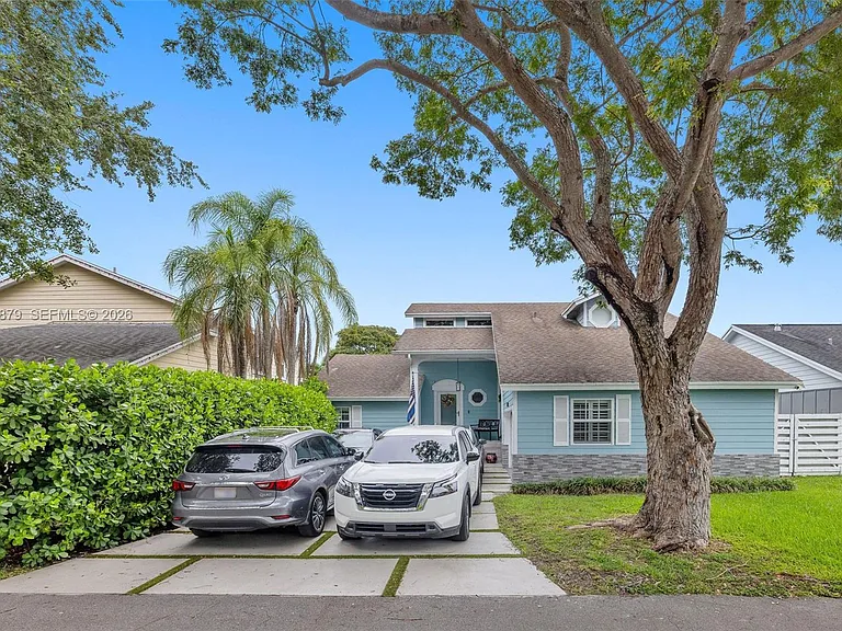 14029 SW 149th Ln — Photo 1