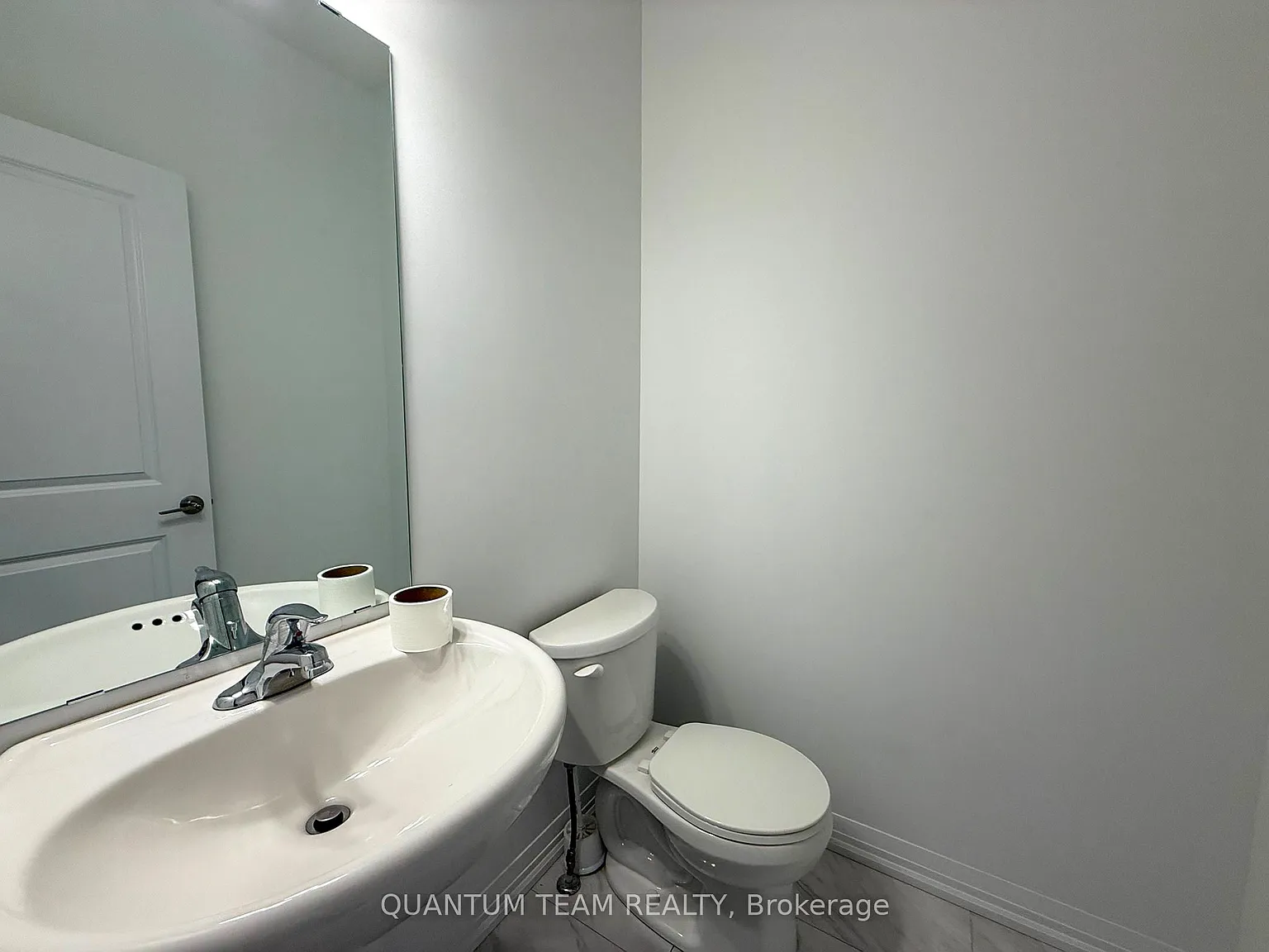 3 bed, $2,499 — Photo 4