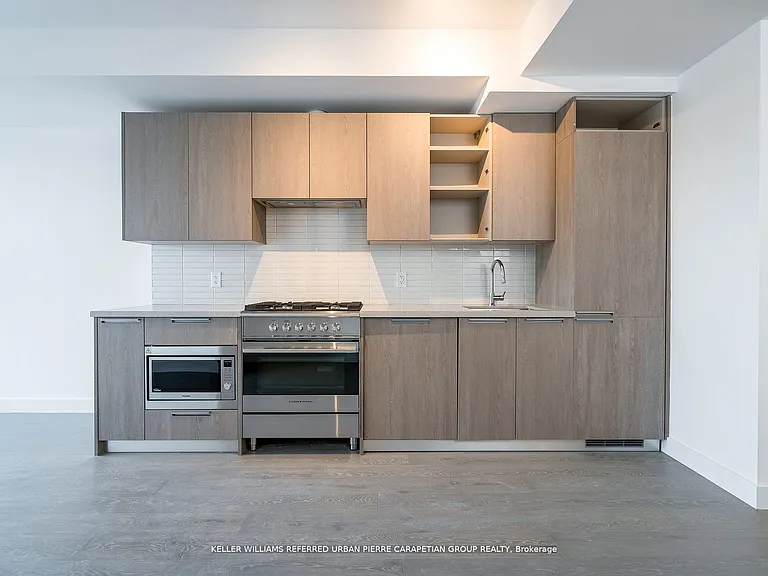 160 Kingsway Cres #509 — Photo 10