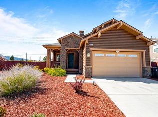 341 Maple Ridge Dr, Big Bear City, CA 92314