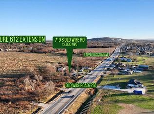 719 Old Wire Rd, Rogers, AR 72756