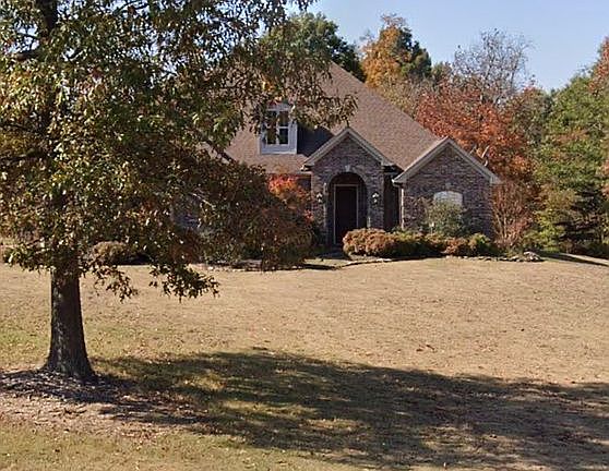 2nd image of 1517 Brookshire Dr