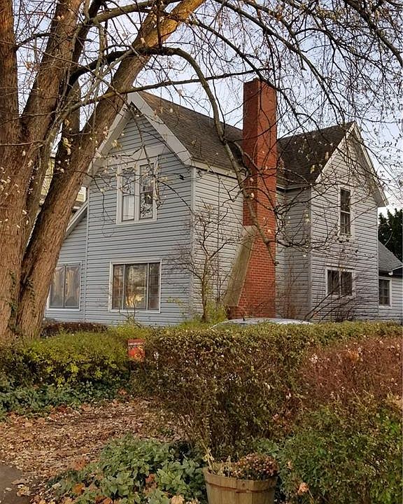 1st image of 205 Driscoll Ave
