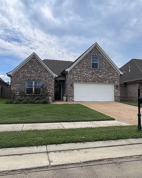 1st image of 60 Nugget Dr