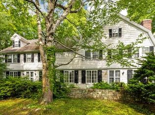 58 Singletary Ln, Framingham, MA 01702