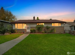 10664 63rd Ave S, Seattle, WA 98178