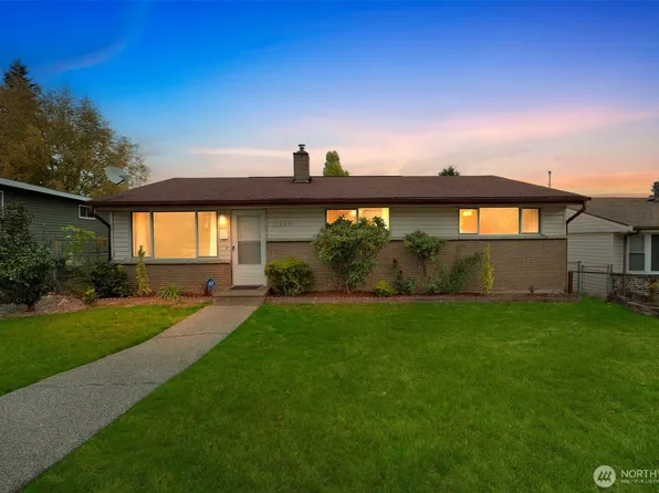 10664 63rd Avenue S, Seattle, WA 98178