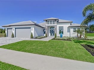 14290 Charthouse Cir, Naples, FL 34114