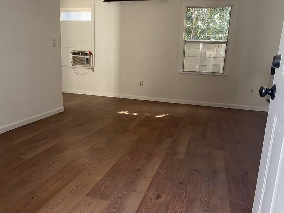 1st image of 1325 K St APT 4