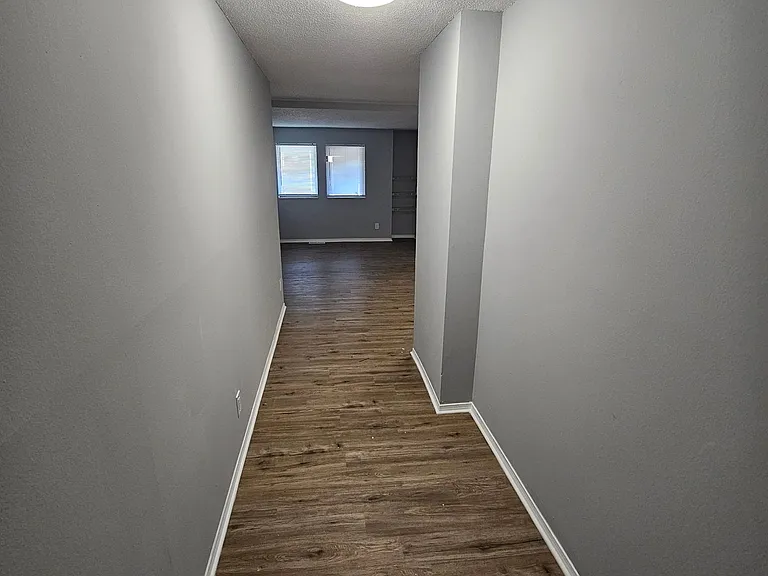 1102 E Colorado Ave — Photo 10