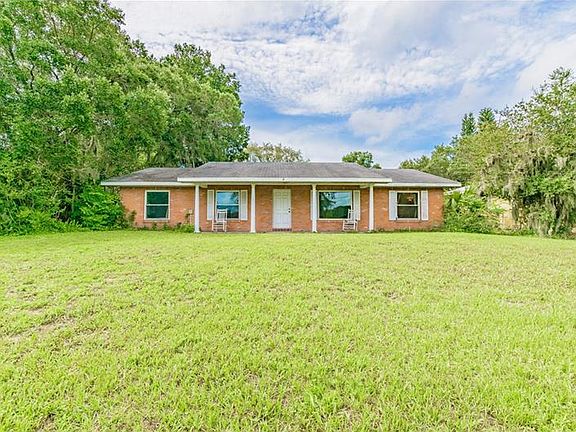3rd image of 960 Lake Elbert Dr SE