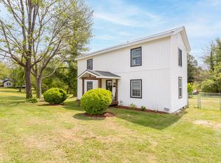 511 W Sycamore St, Chase City, VA 23924