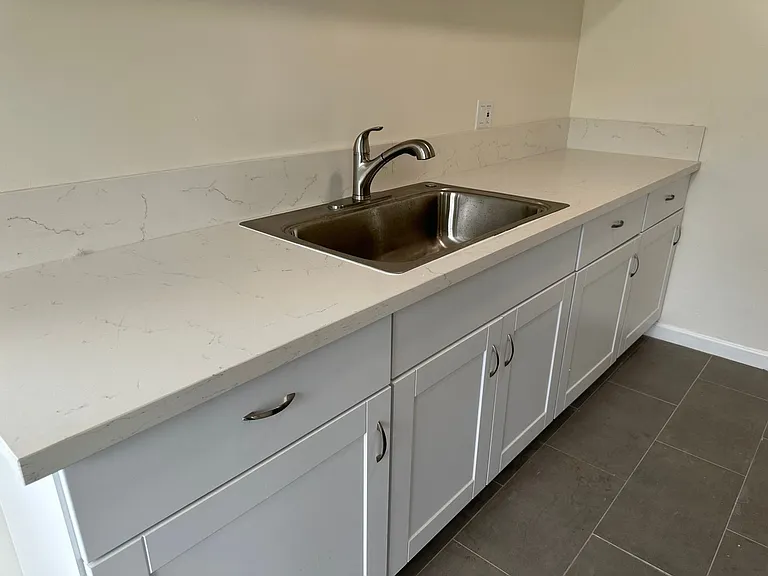 1371 Hilda Ave — Photo 3