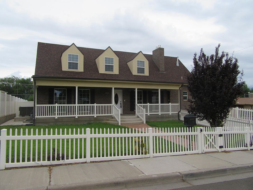 1st image of 1310 N Carlton Ave
