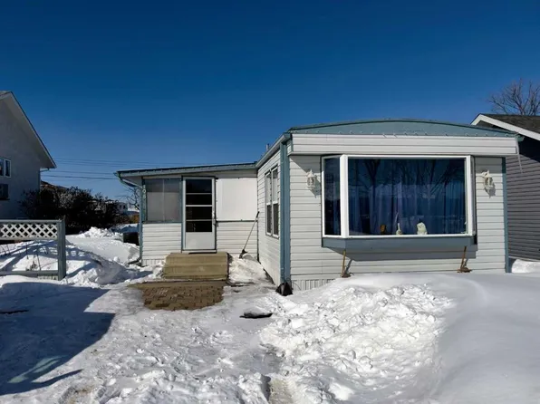 108 E 3rd St SW, Slave Lake, AB T0G 2A4