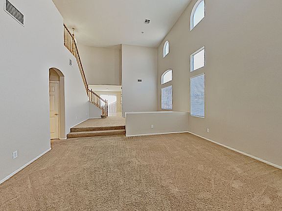 5th image of 9827 Curtsy Ave