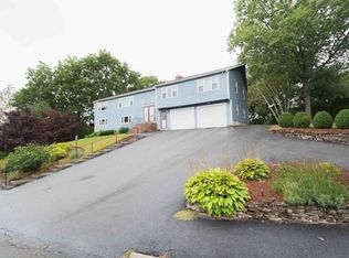30 Stevin Dr, Woburn, MA 01801