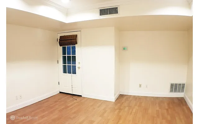 Rented by Douglas Elliman | media 26