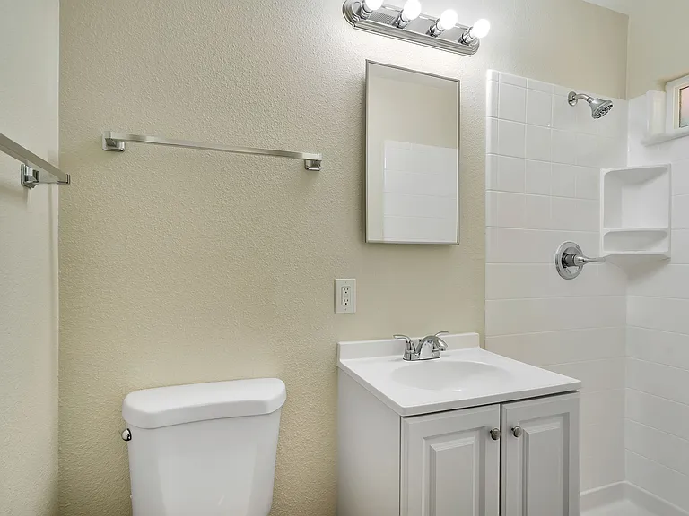 1581 Willowdale Dr — Photo 27