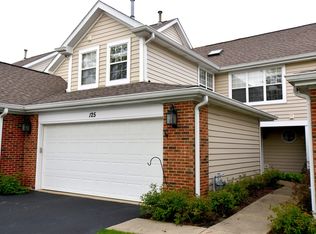 125 Stevens Dr, Schaumburg, IL 60173