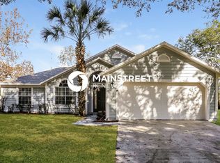 3007 E Beaumont Ln, Eustis, FL 32726