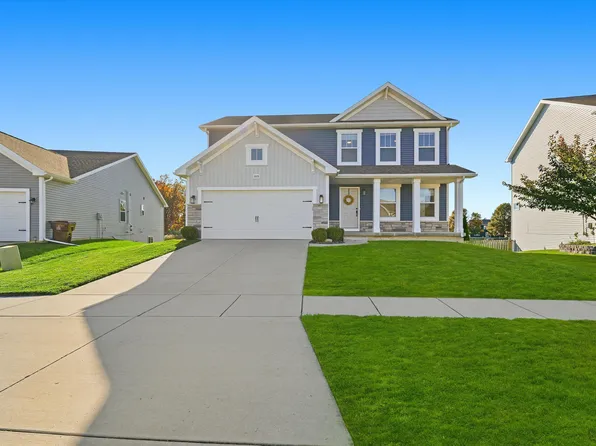 3572 Amber Oaks Dr, Howell, MI 48855