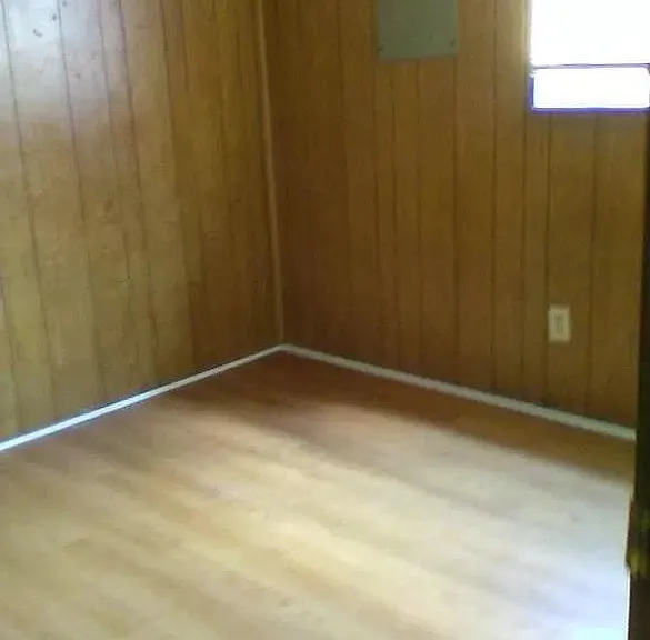 1900 Agler Rd #C — Photo 2
