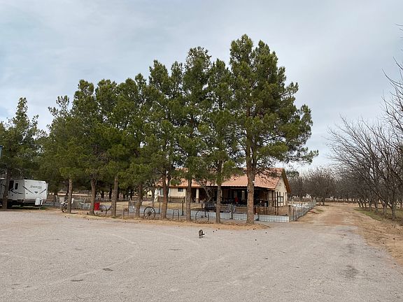 5th image of 229 Ohair Dr