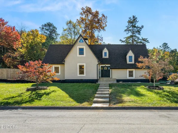 119 Heritage Dr, Oak Ridge, TN 37830