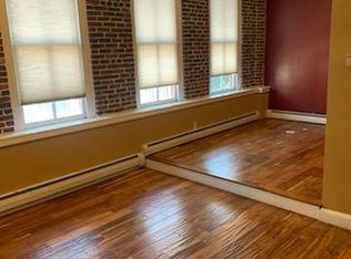 62 Washington St APT 11, Haverhill, MA 01832