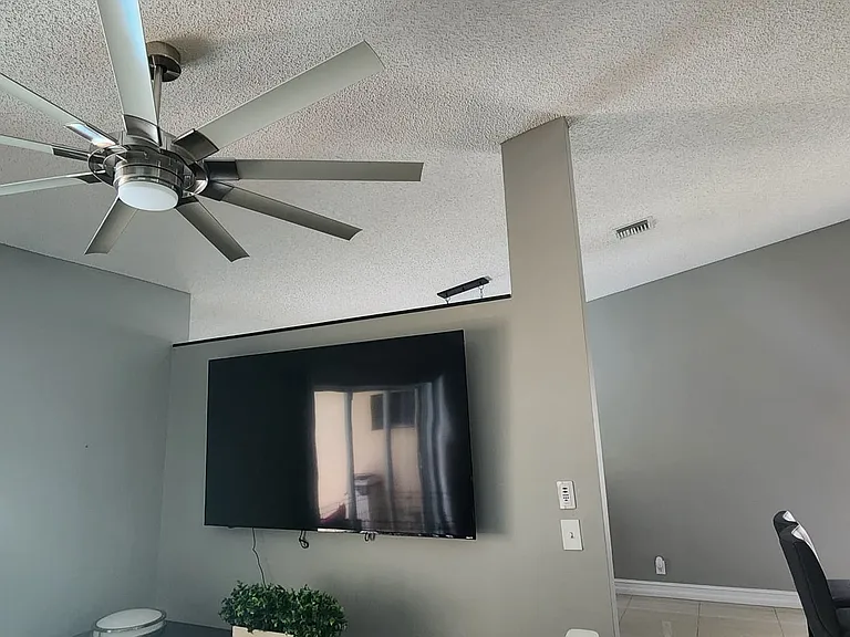 5137 Rosen Blvd — Photo 10