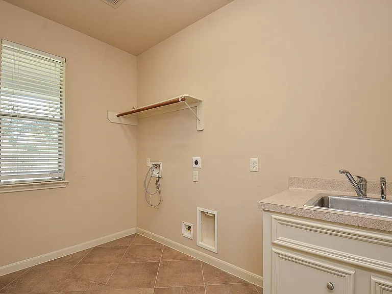 26111 Salt Creek Ln — Photo 37