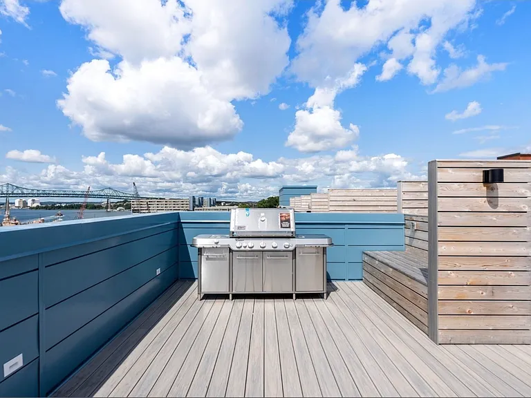 301 Border St #402 — Photo 24