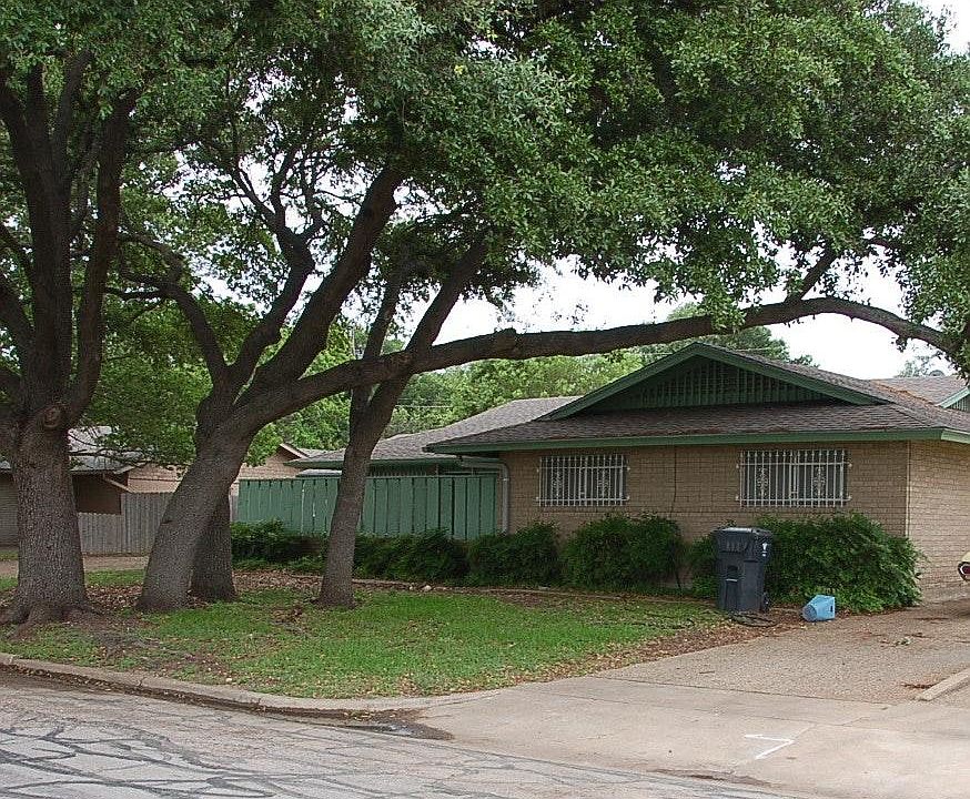 1st image of 5409 Laurel Lake Dr