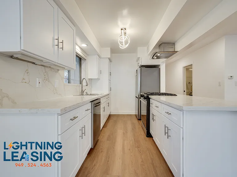408 N Palm Dr #101 — Photo 23