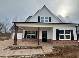 6099 Hickory Point Dr, Walls, MS 38680