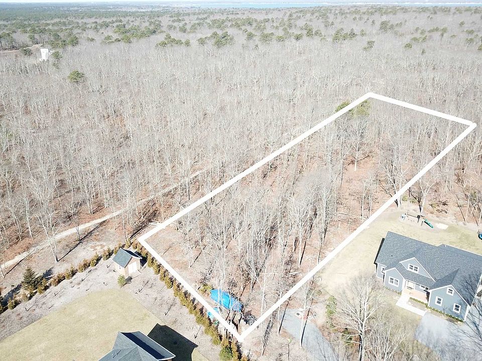 1st image of 54 Squires Blvd