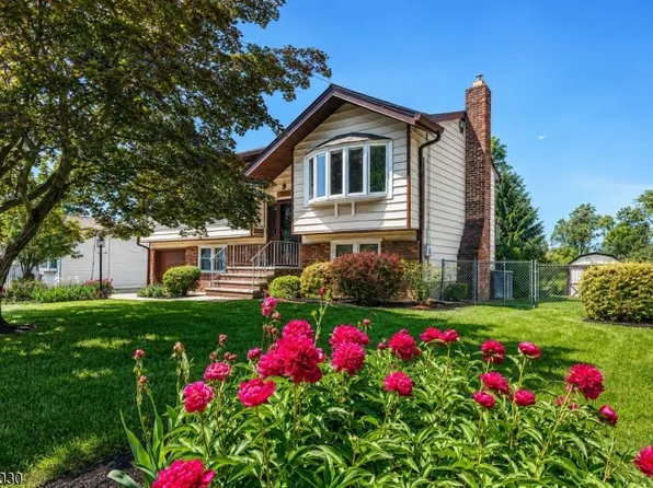 3180 Clark Ln, South Plainfield Boro, NJ 07080