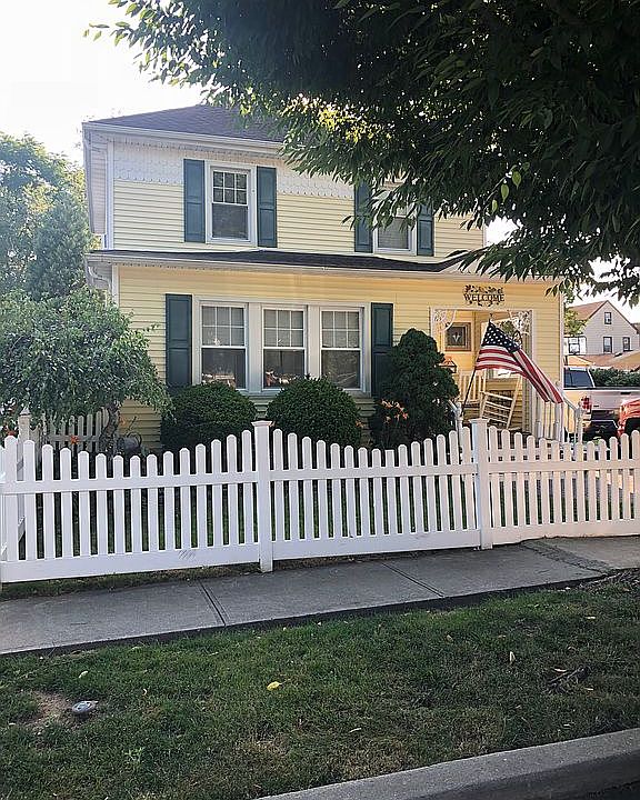 PVC fencing