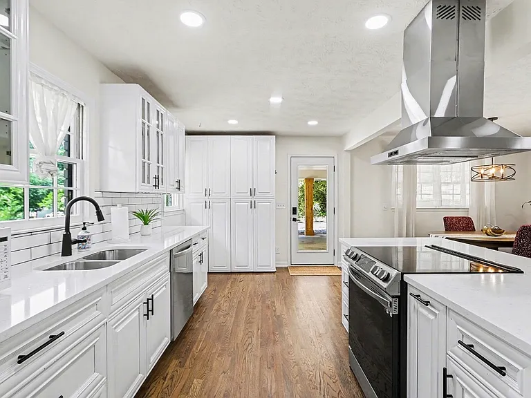 920 Tranquil Dr — Photo 13
