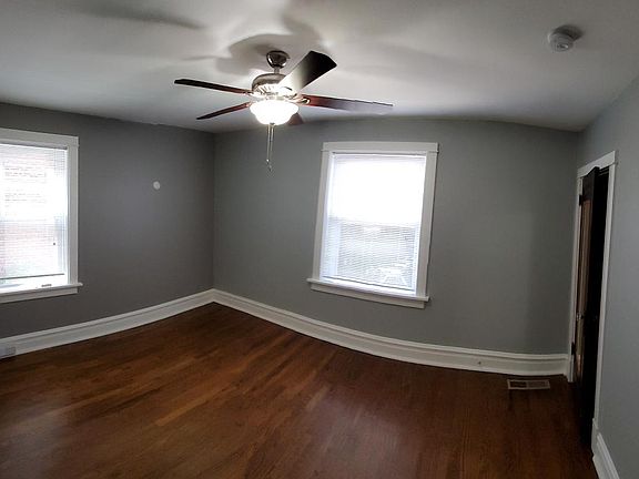 5th image of 7023 Amherst Ave