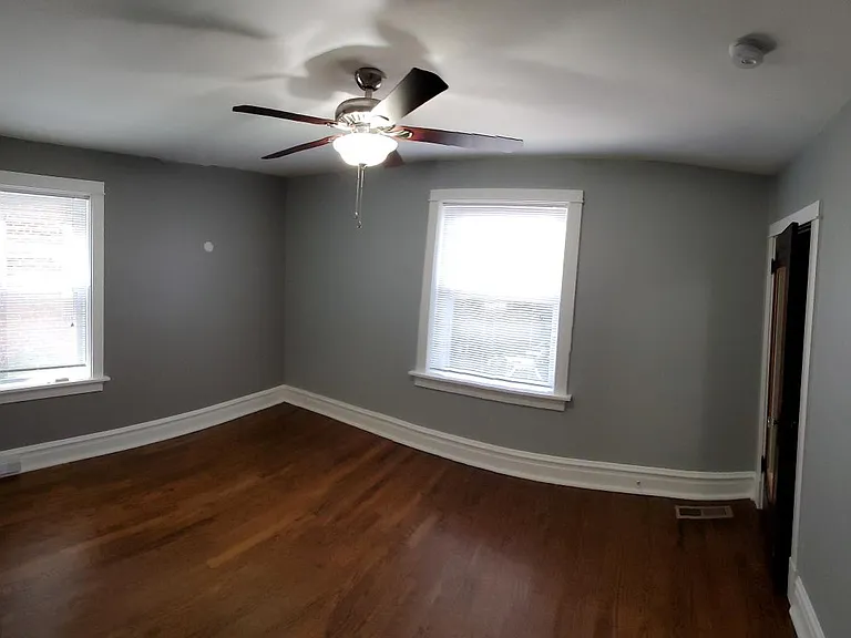 7023 Amherst Ave — Photo 5