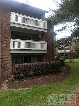 1st image of 108 Hillsboro Pl