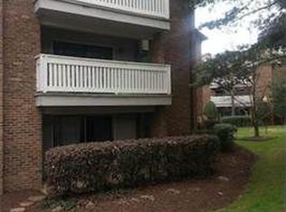 108 Hillsboro Pl, Nashville, TN 37215