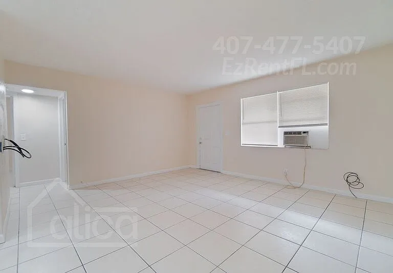 623 9th St #1 — Photo 6