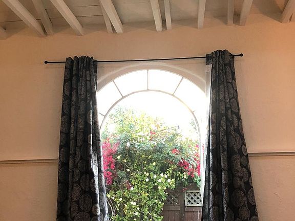 4th image of 636 1/2 N Alta Vista Blvd