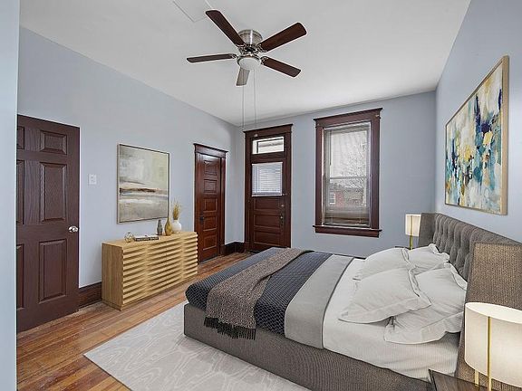 5th image of 1850 Russell Blvd #2