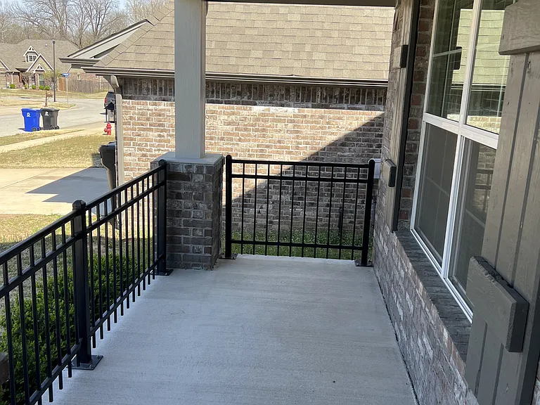 2615 W Baton Rouge Pl — Photo 6